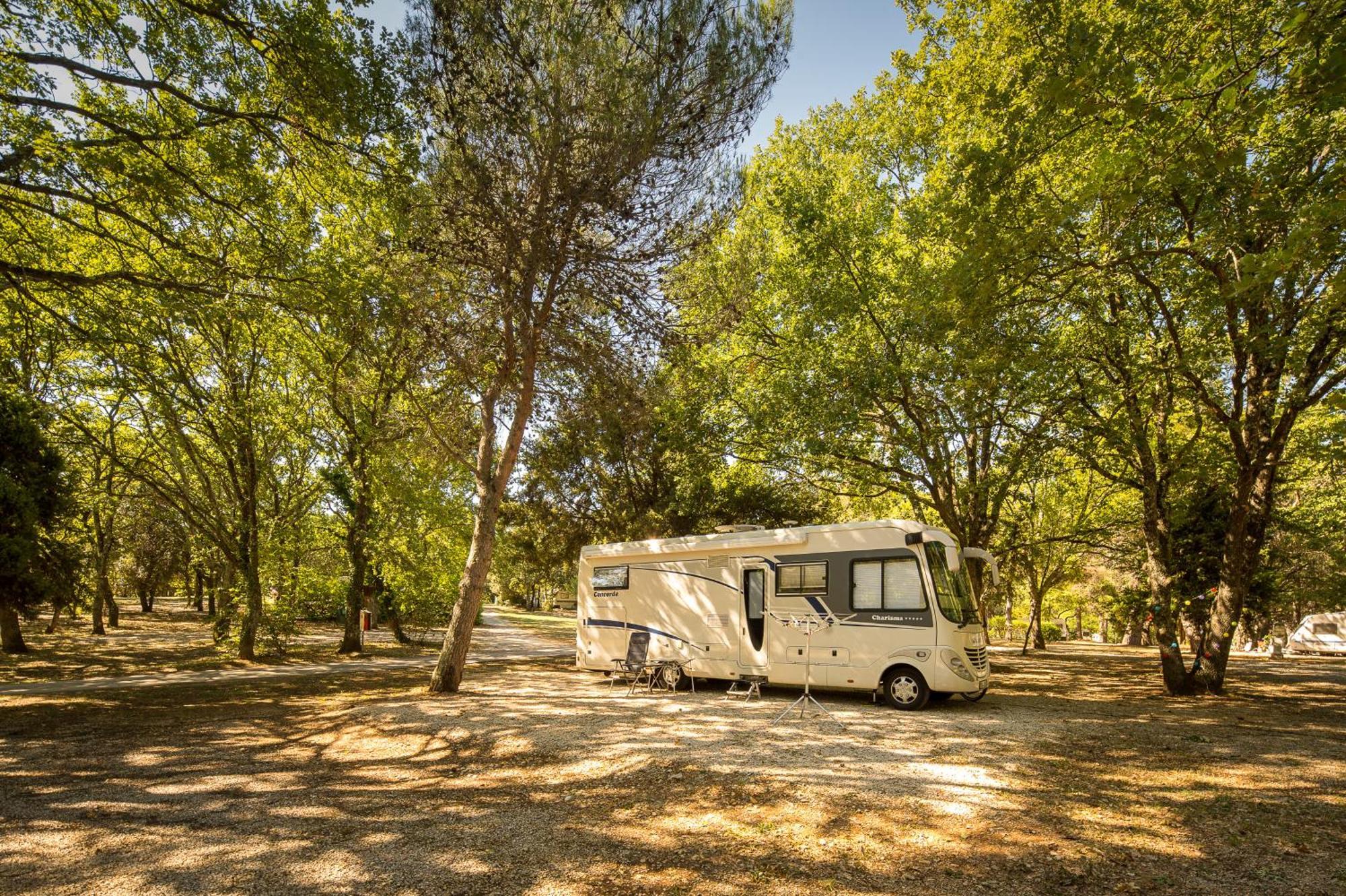Maistra Camping Koversada Uncovered Naturist Pitches Orsera Esterno foto